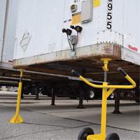 Two-Post Trailer-Stabilizing Jack Stands, 50 tons Lift Capacity KI232 | Johnston Equipment