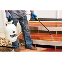 Deck & Home™ Universal Sprayer, 2 gal. (9 L), Polyethylene, 15" Wand NO293 | Johnston Equipment