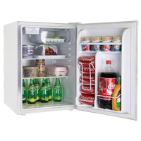 Réfrigérateur compact, 25" h x 17-1/2" la x 19-3/10" p x Capacité de 2,6 pi. cu. OP814 | Johnston Equipment