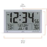 Horloge à réglage automatique à calendrier complet avec de très grands caractères, Numérique, À piles, Argent OR499 | Johnston Equipment