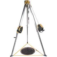 Workman™ Tripod and Confined Space Entry Kit, Construction Kit SGC229 | Johnston Equipment