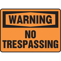 Enseigne « No Trespassing », 7" x 10", Plastique, Anglais ST804 | Johnston Equipment